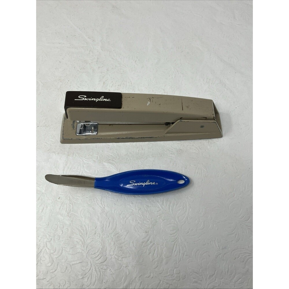 Vtg Swingline  Blade Style Staple Remover Lifter & 94-41 Beige Stapler